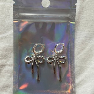 Ribbon Charm Necklace AC0021