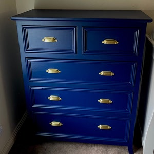 Sharna added a photo of their purchase