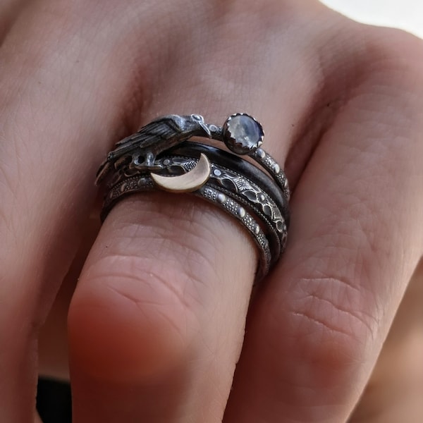 SolarGleam - The Nevermore Ring Sterling Silver