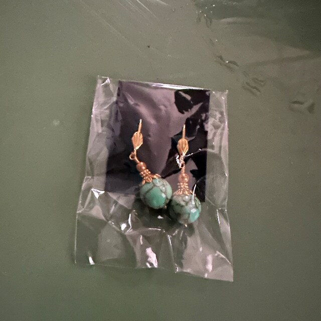 Orecchini pendenti rossi Orecchini rossi carini Orecchini a sfera rossi Ganci in argento sterling 925 Gioielli fatti a mano - Italia