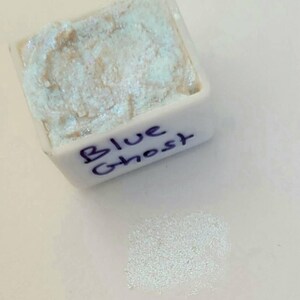 A. ha aggiunto una foto del proprio acquisto