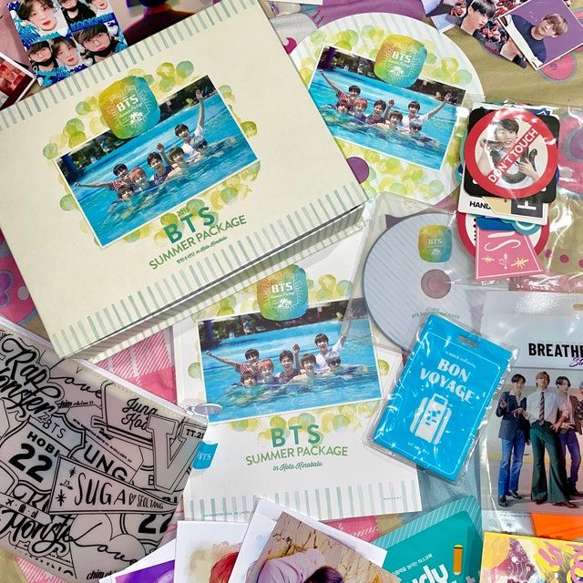 BTS Bangtan Boys Opened Summer Package 2015 | Love Yourself