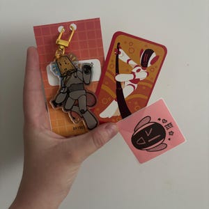 Simon added a photo of their purchase