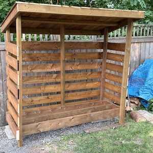 Kim added a photo of their purchase