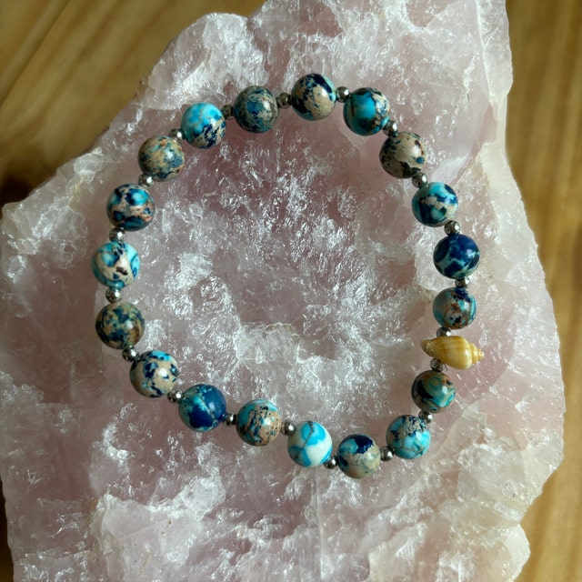 Bracciale in diaspro azzurro acqua terra rotondo, dimensioni 6 mm e 8 mm - fatto a mano negli Stati Uniti. Braccialetti con pietre preziose naturali - gioielli fatti a mano - circa 7 - Italia