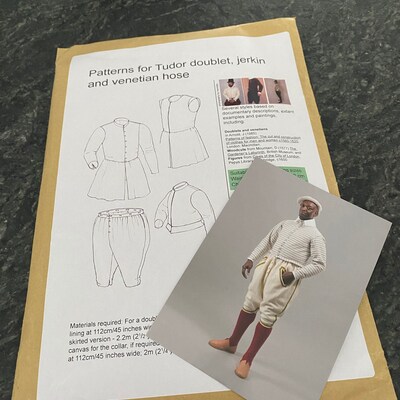 Pattern for Men's Tudor Doublet, Jerkin and Venetian Hose, Tudor Tailor ...