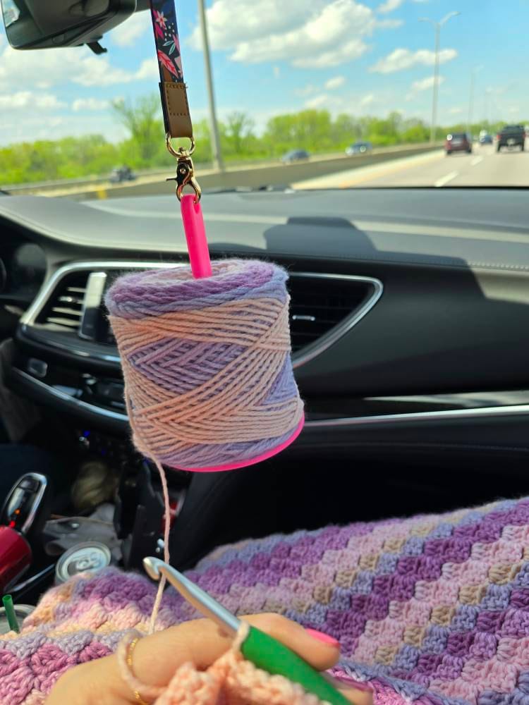 Portable Yarn Holder, Travel Wrist Hanging Yarn Cake Dispenser, Gift for Crocheter