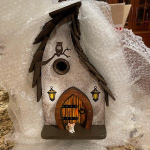 JENNIFER added a photo of their purchase