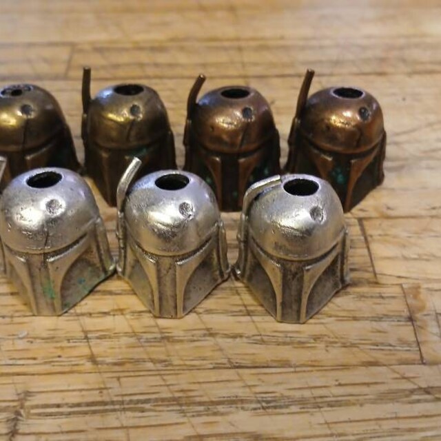 李承燁　プライムナイン バットピース Boba Fett Helmet Paracord Knife Lanyard Bead, 21x25 Mm Antique