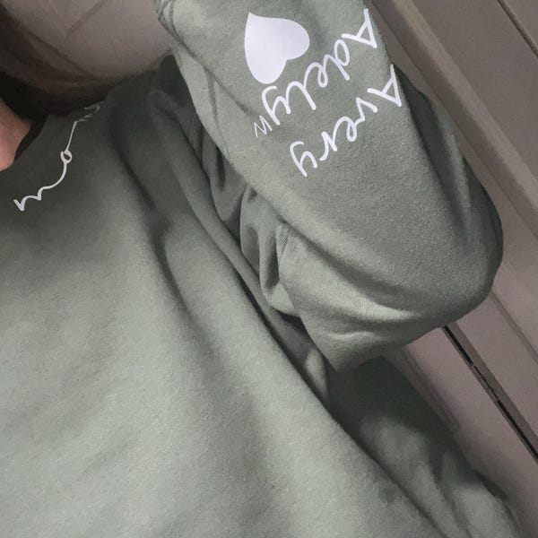 MOUSYA Book Lover Embroidered Sweatshirt For Women Jamaica
