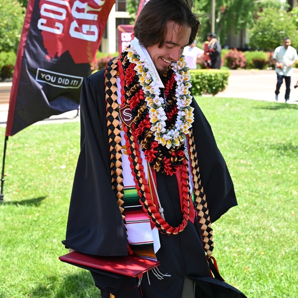Custom Ribbon Flower Lei for Graduation or Special Occasion - Etsy