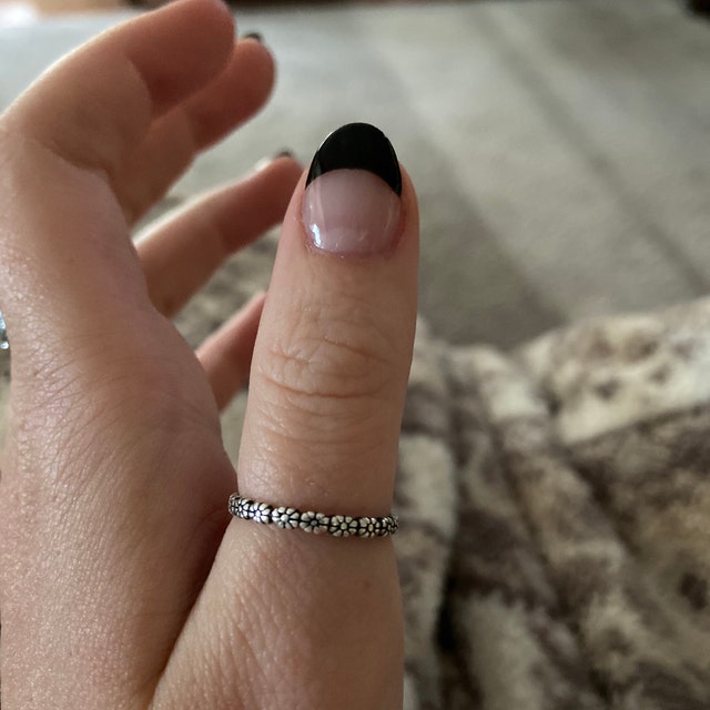 Classic daisy flower clearance band ring pandora