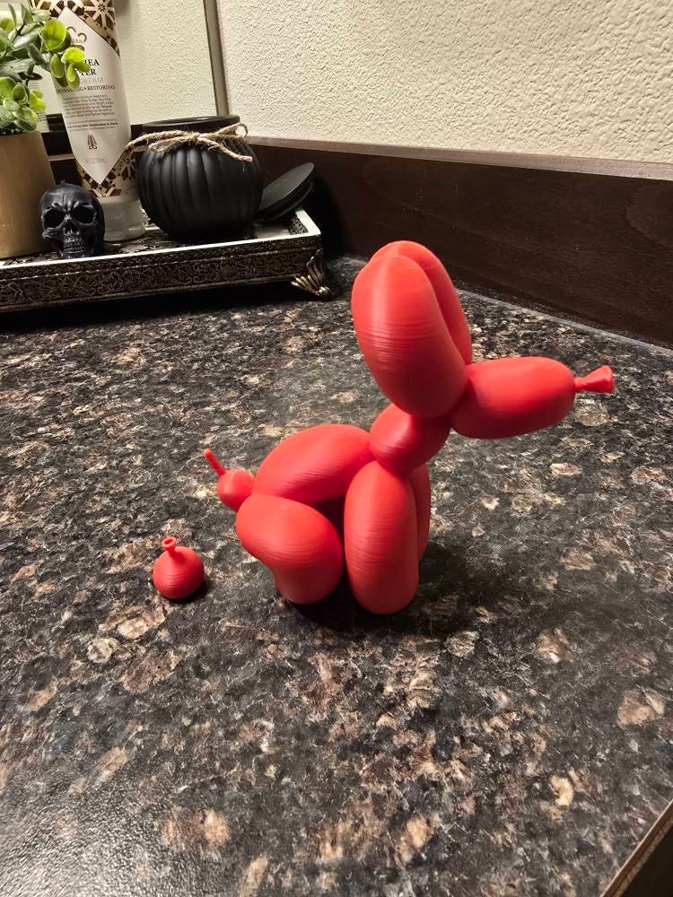 Stanley the Pooping Ballon Animal - Multiple Sizes - Great for your desk or a fun Decoration