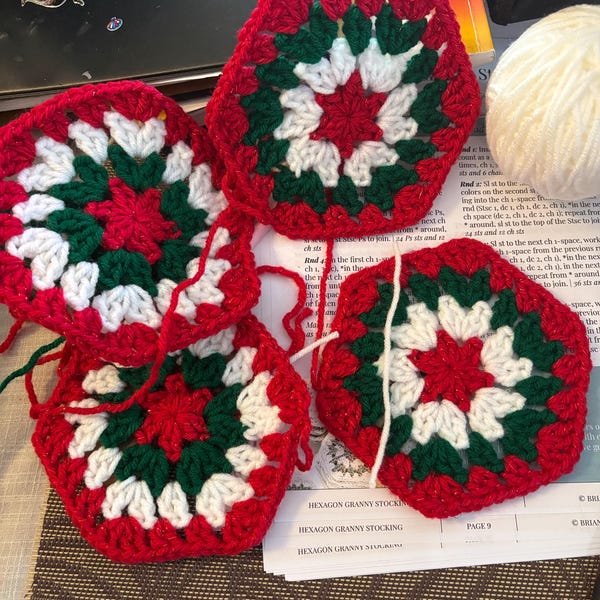 CROCHET PATTERN + VIDEO Festive Granny Hexagon Stocking. Written ...