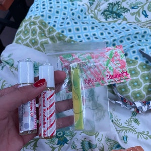 Tabitha added a photo of their purchase