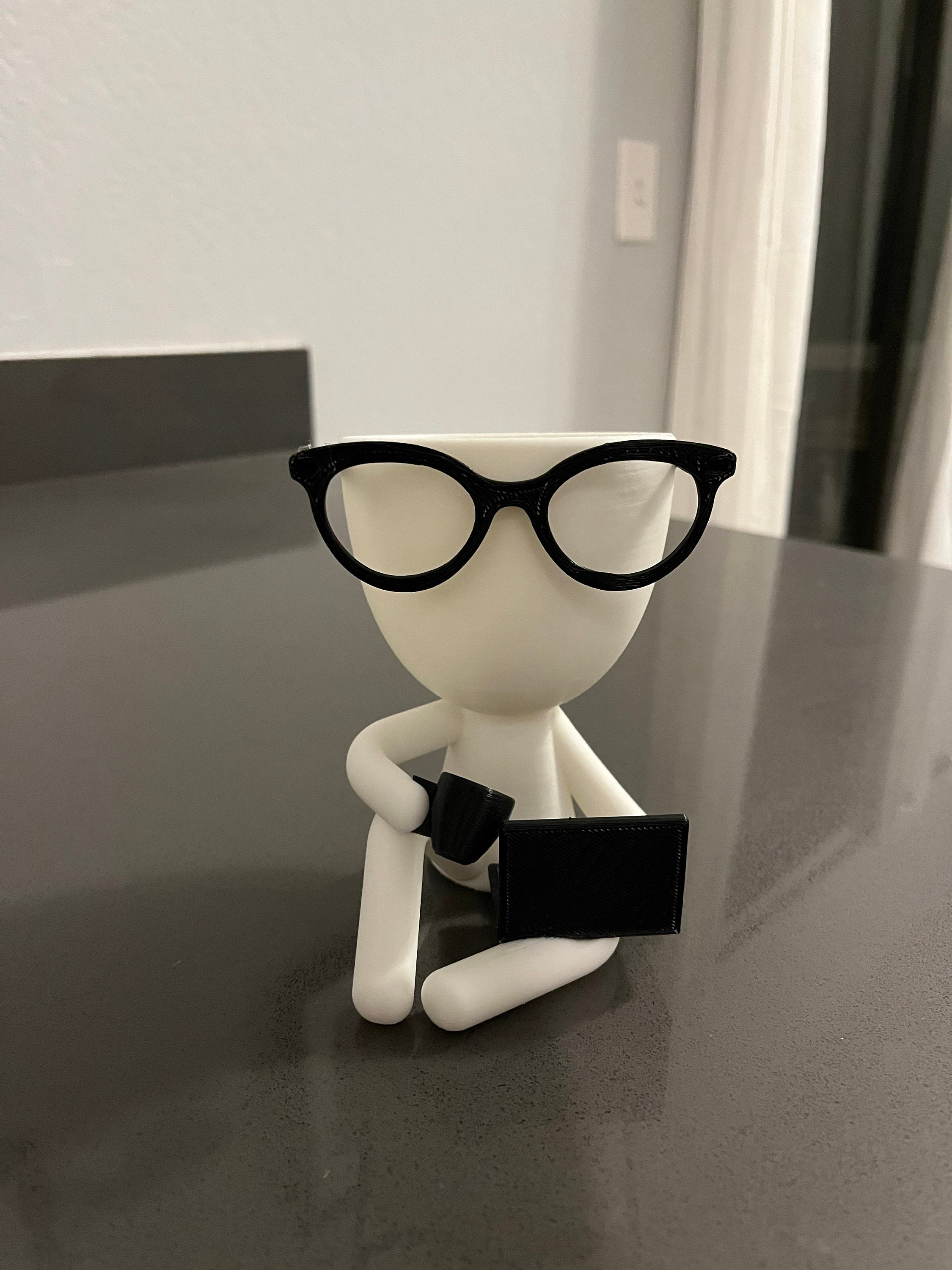 Little People Coffee Time,  Succulent Planter, bicycle Planter - Plat Pot with Drainage - People Planter - Cute Planter
