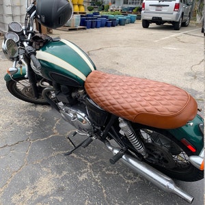 Bennett added a photo of their purchase