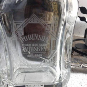 Personalized Whiskey Decanter With Whiskey Glasses Tumbler - Etsy