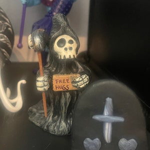 Maricarmen added a photo of their purchase