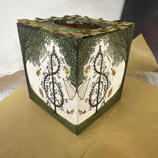 2620) TWO Paper LUNCHEON Decoupage Art Craft Napkins