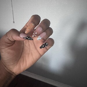 E'shala added a photo of their purchase