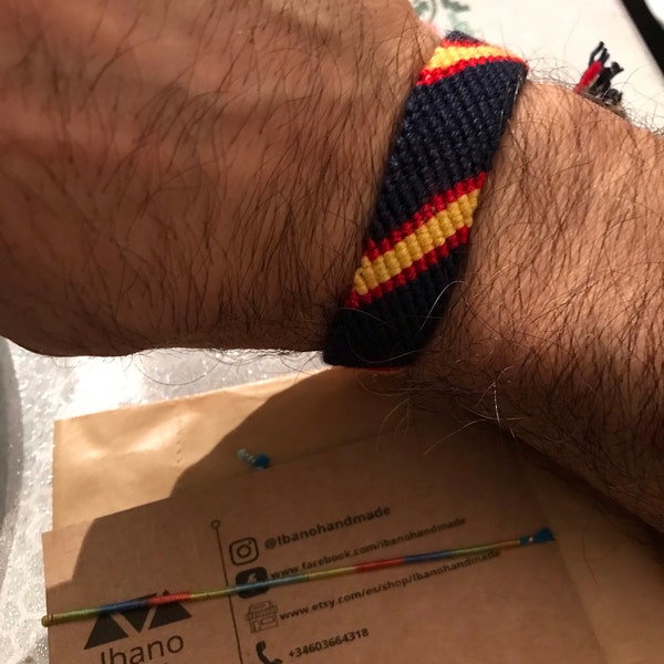 Bracciale Porta Fortuna 7 Nodi Rosso - Amuleto Protettivo Unisex Regolabile, Fatto A Mano