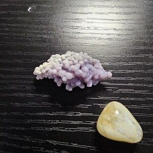 グレープアゲート｜原石の紫水晶クラスター、天然鉱物標本 - Etsy 日本