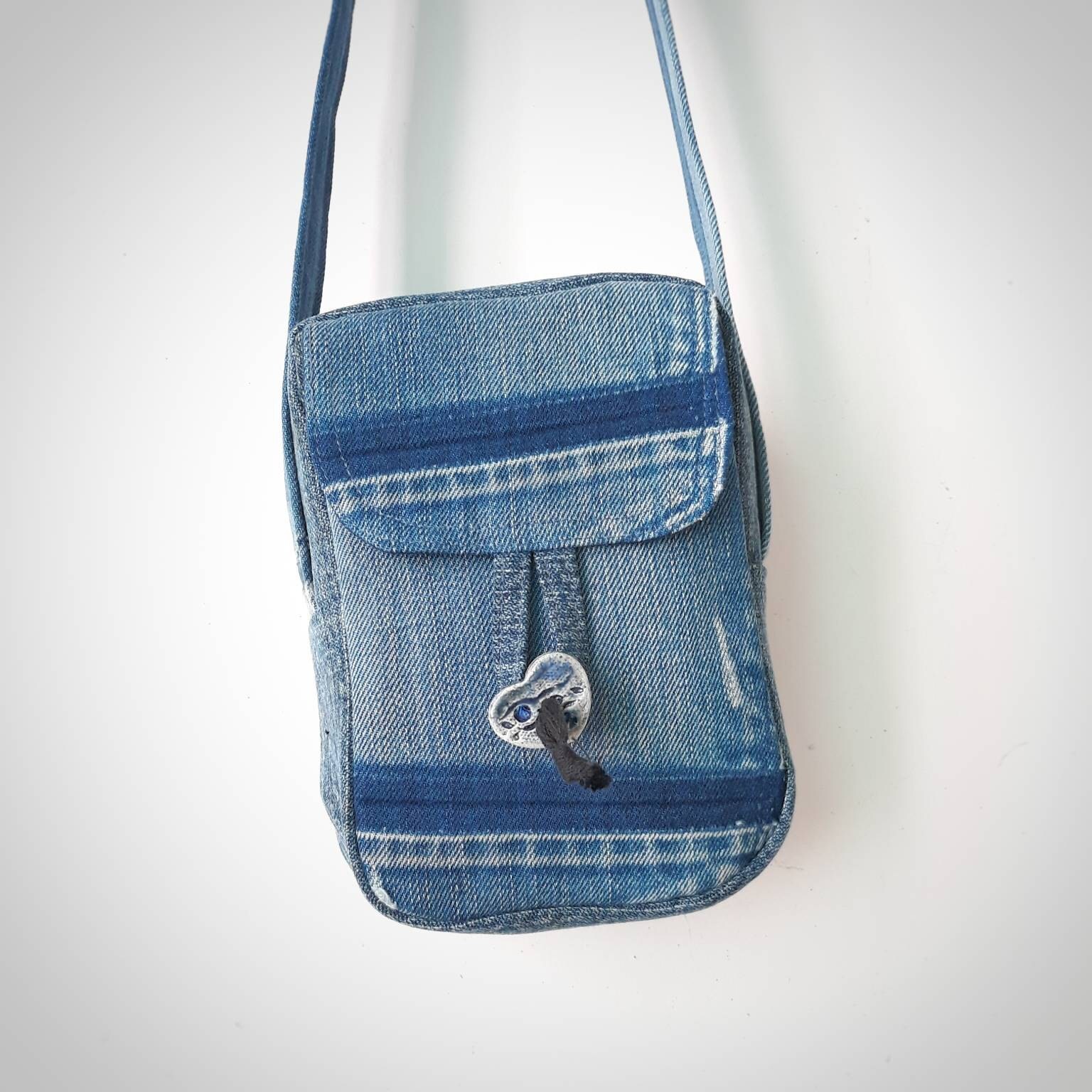 ★2025SS新作★KIRSH★POCKET SIGNATURE MINI BAG POCKET SIGNATURE HANDBAG [BLACK] - KIRSH | 60% - Asian