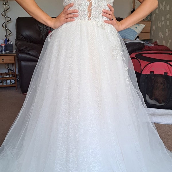 High Neck Long Sleeves Wedding Gown Lace Wedding Gown Custom Wedding