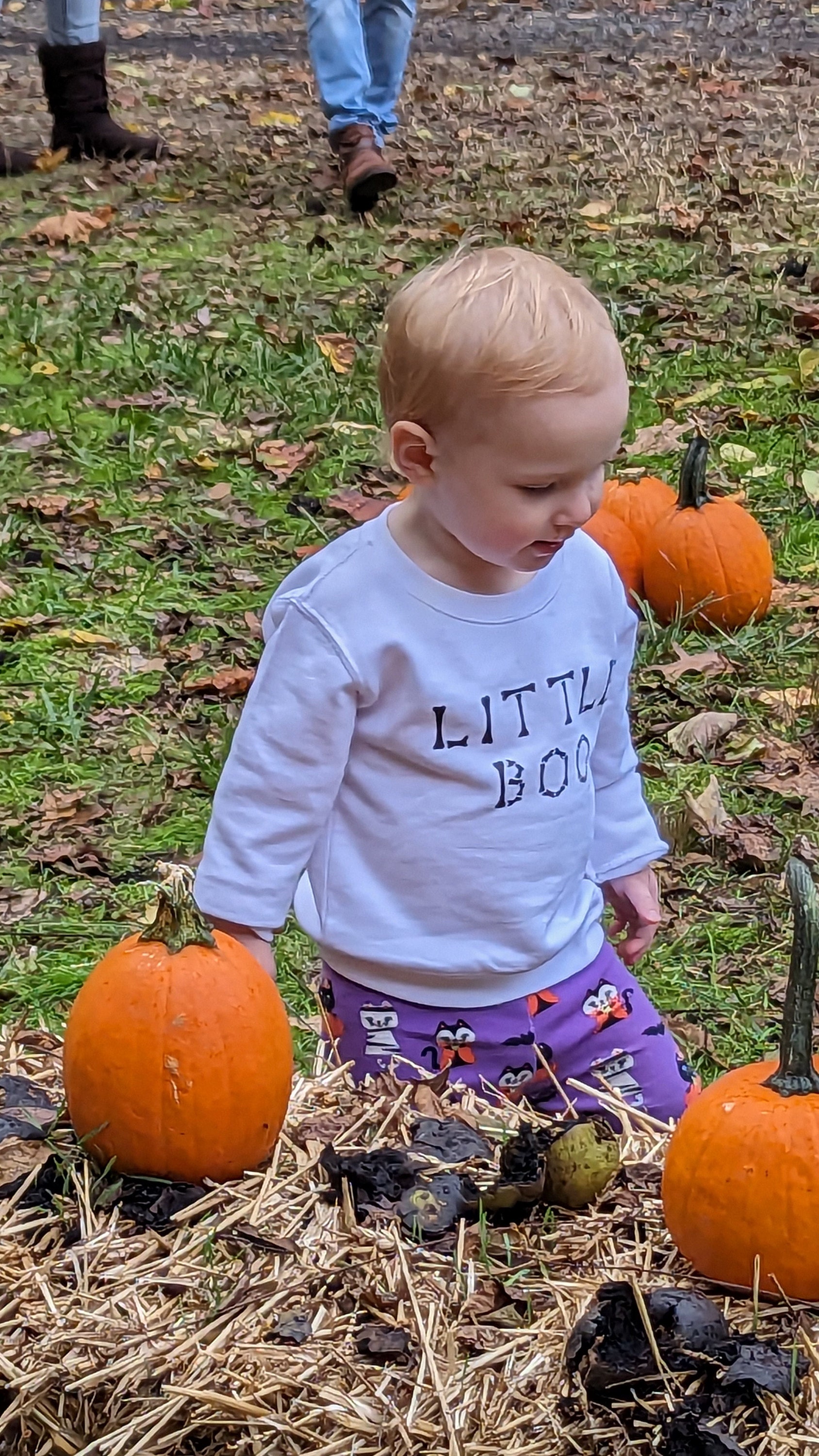 Halloween Couple Sweatshirts, Matching Halloween Family shirts, Mom Dad Baby Toddler Shirt, Kid Halloween Party Shirt, group halloween shirt