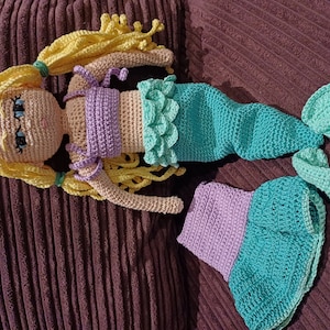Samantha added a photo of their purchase