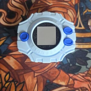デジモンアドベンチャー デジヴァイス キーホルダー（全9色） - Etsy 日本