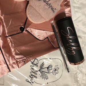 Vanessa added a photo of their purchase