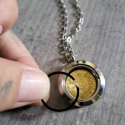 Petite Bague Ancienne Avec Piécette Napoléon - Plaqué Or, Neuf Sans Emballage