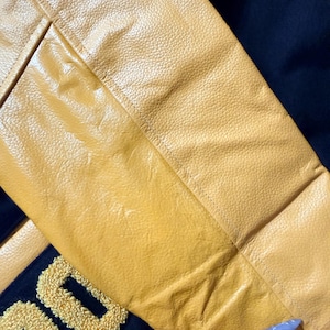 Kennyetta added a photo of their purchase