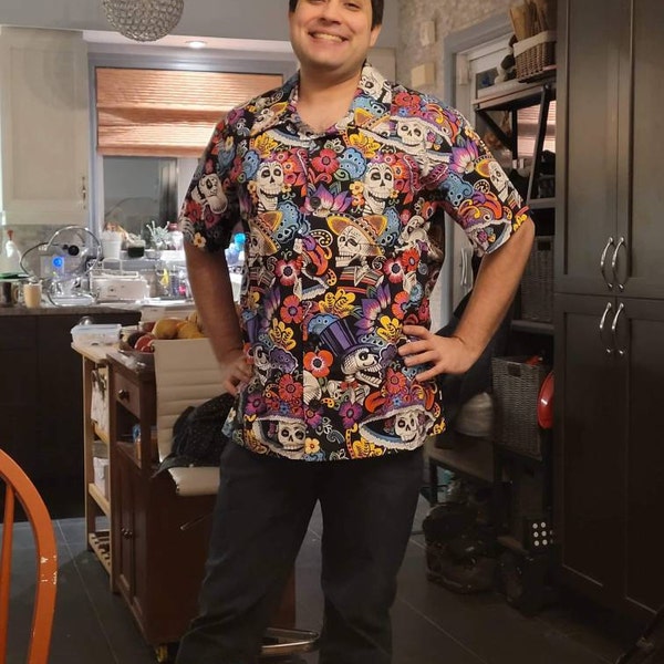 Men's Hawaiian Christmas Shirt Surfing Santa