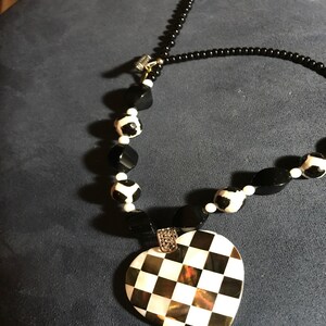 Buyer photo tearoze1, who reviewed this item with the Etsy app for iPhone.