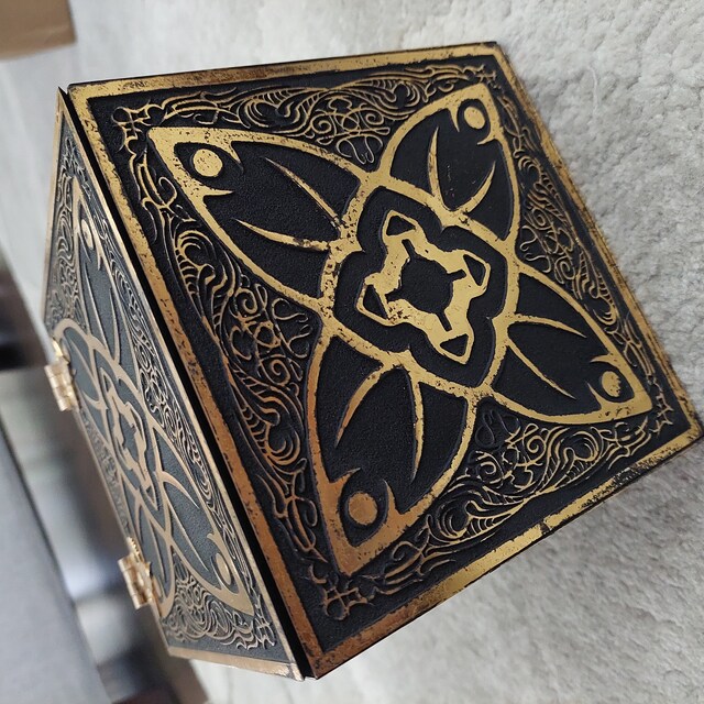 Horadric Cube Jewelry Box (inspired by Diablo) - Treasure Chest