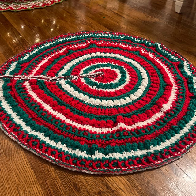 かぎ針編みのパターン - かぎ針編みのツリースカート - ツリースカート