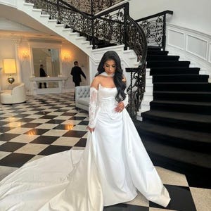 Sweta added a photo of their purchase