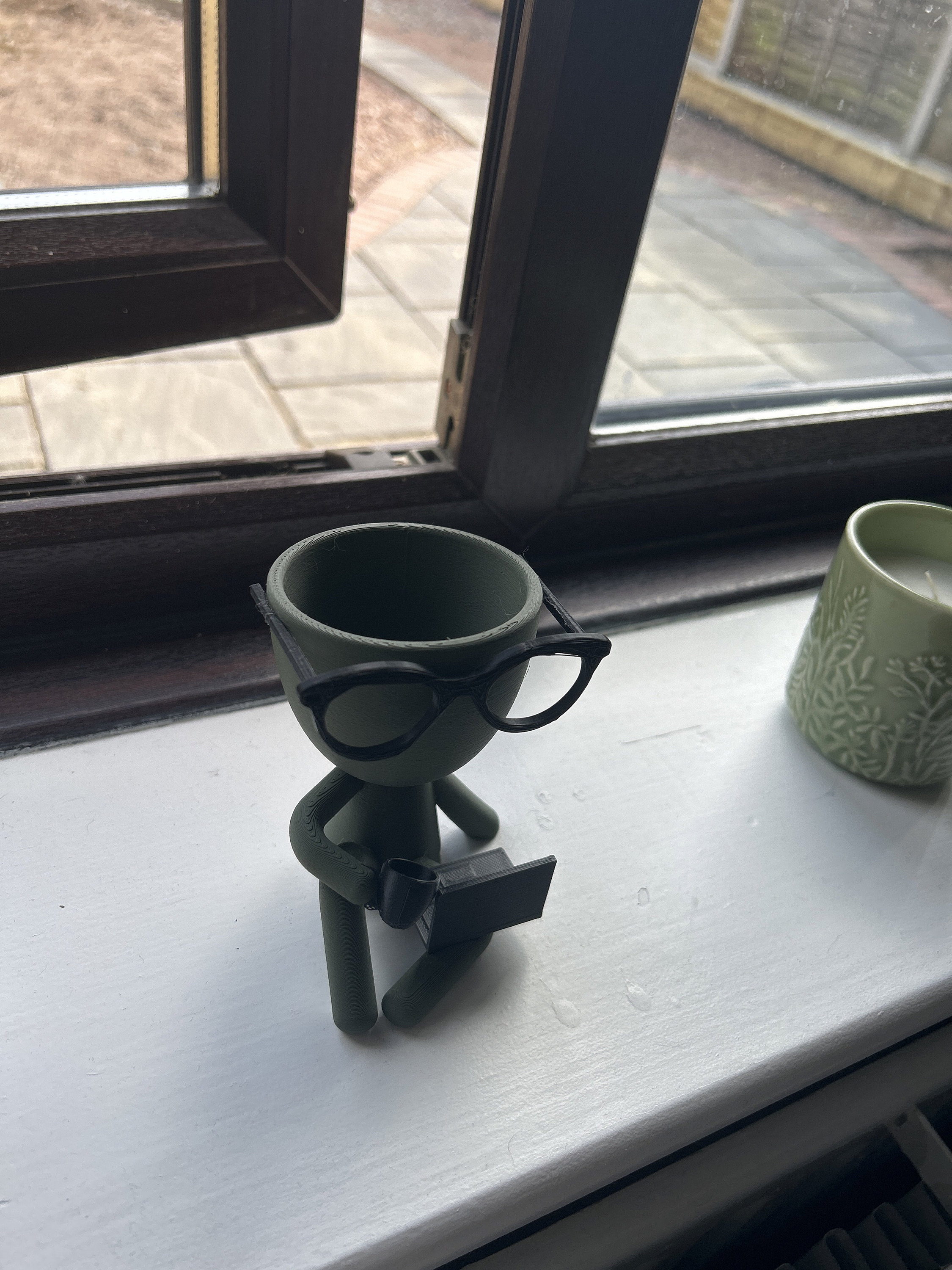 Little People Coffee Time,  Succulent Planter, bicycle Planter - Plat Pot with Drainage - People Planter - Cute Planter