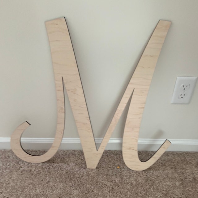 Letra de madera E, Monograma de madera para colgar en la pared, Letras de  madera grandes, Letra de madera cursiva