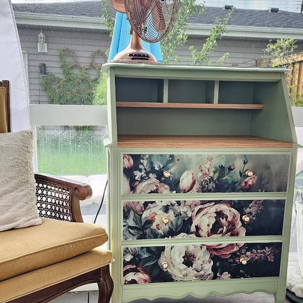 MOSSY ROSE DELIGHT - A1 Decoupage Fiber Paper - Redesign Decoupage ...