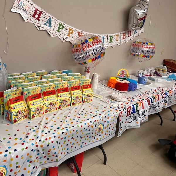 Babyfirsttv Favorite Friends Basic Party Pack for 12 Guests - Etsy