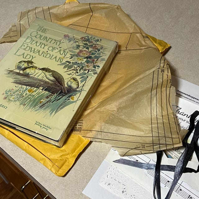 The Country Diary of an Edwardian Lady by Edith Holden