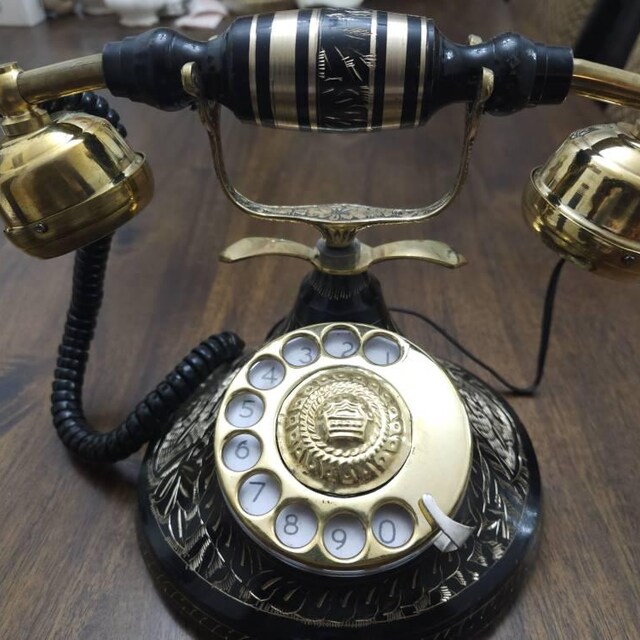 ヴィンテージ真鍮製ロータリーダイヤル電話：アンティークスタイルの