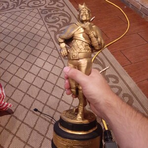 Mirage Heirloom Trophy Statue Battle Royale 3d Printed Prop Etsy 日本 Mirage Heirloom Trophy Statue Battle Royale 3d Printed Prop Etsy 日本