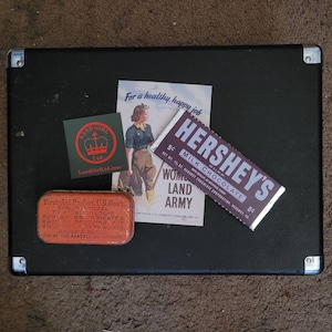 WW2 British Ration Tin of Boiled Sweets WWII Fruit Candy English WWII ...