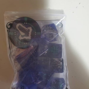 Аssistant added a photo of their purchase