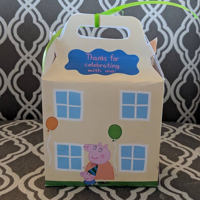 Peppa Pig House Favor Box - Custom Embellished Design – Funfetti